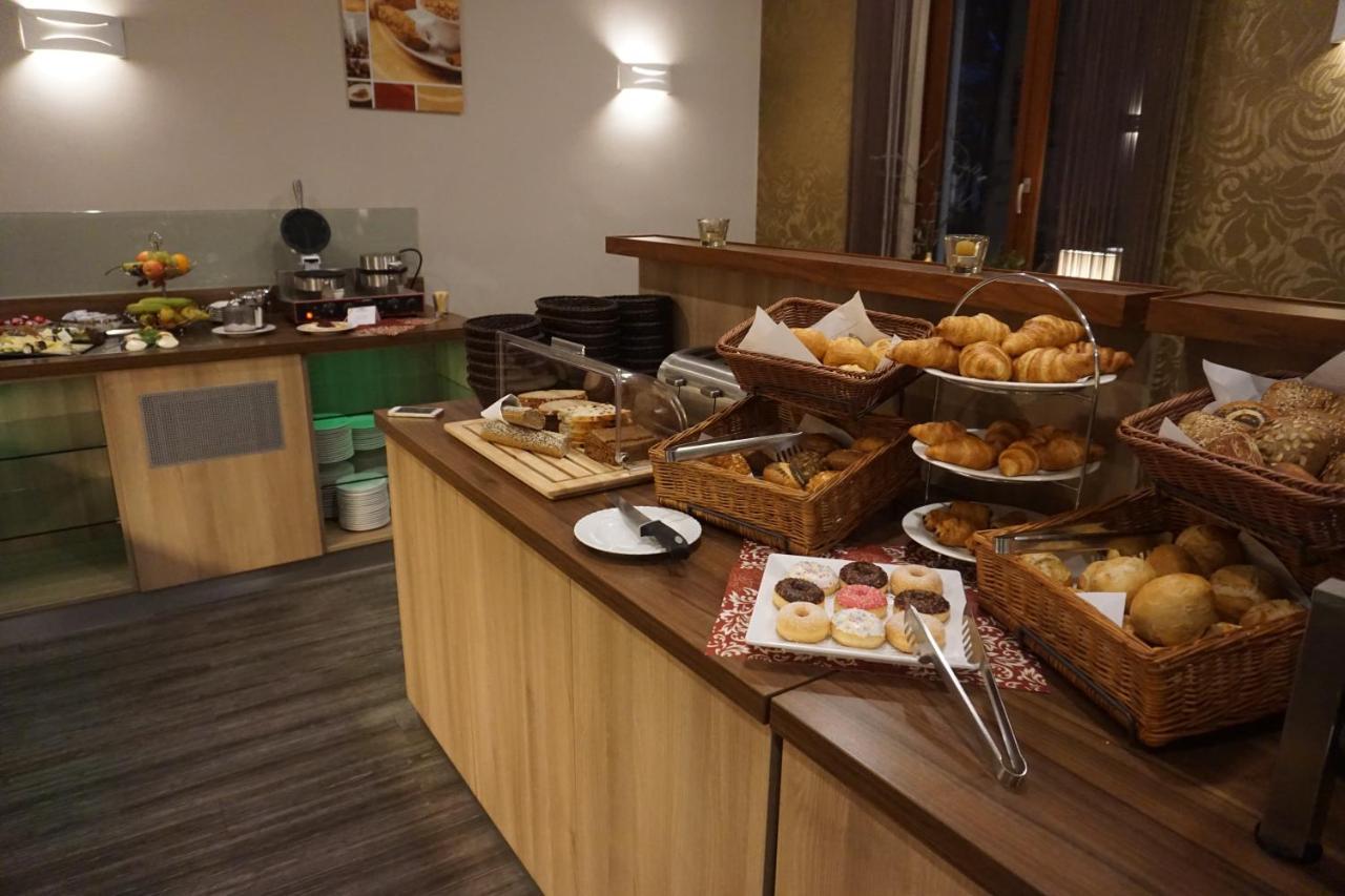 Hotel Am Schloss 奥利希 外观 照片